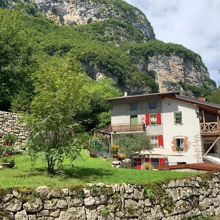 Al Confin Natura E Relax Incino